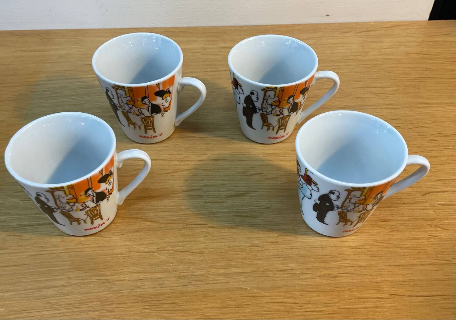 Lot de 4 tasses Maxim’s