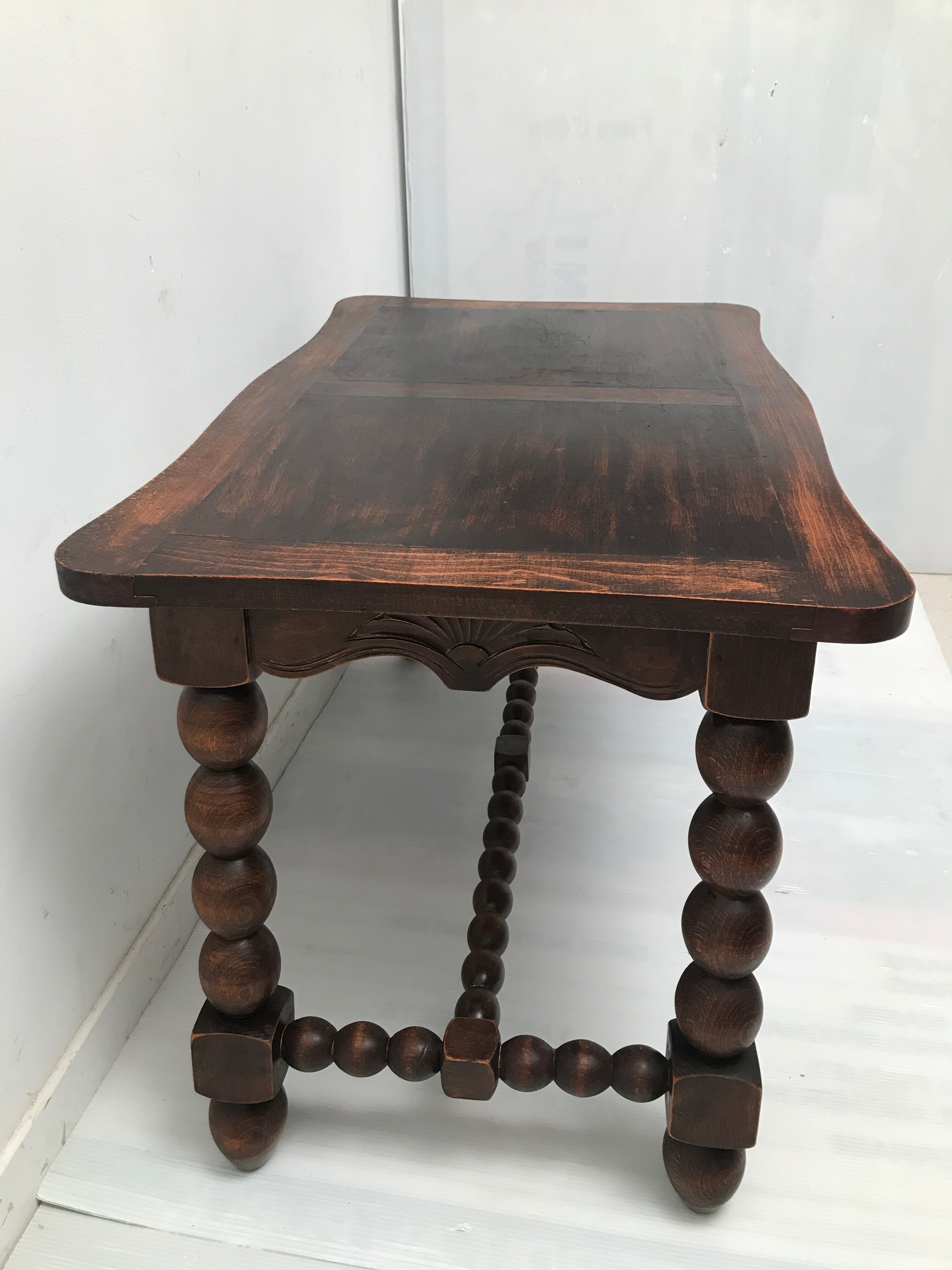 Wooden coffee table legs turned vintage