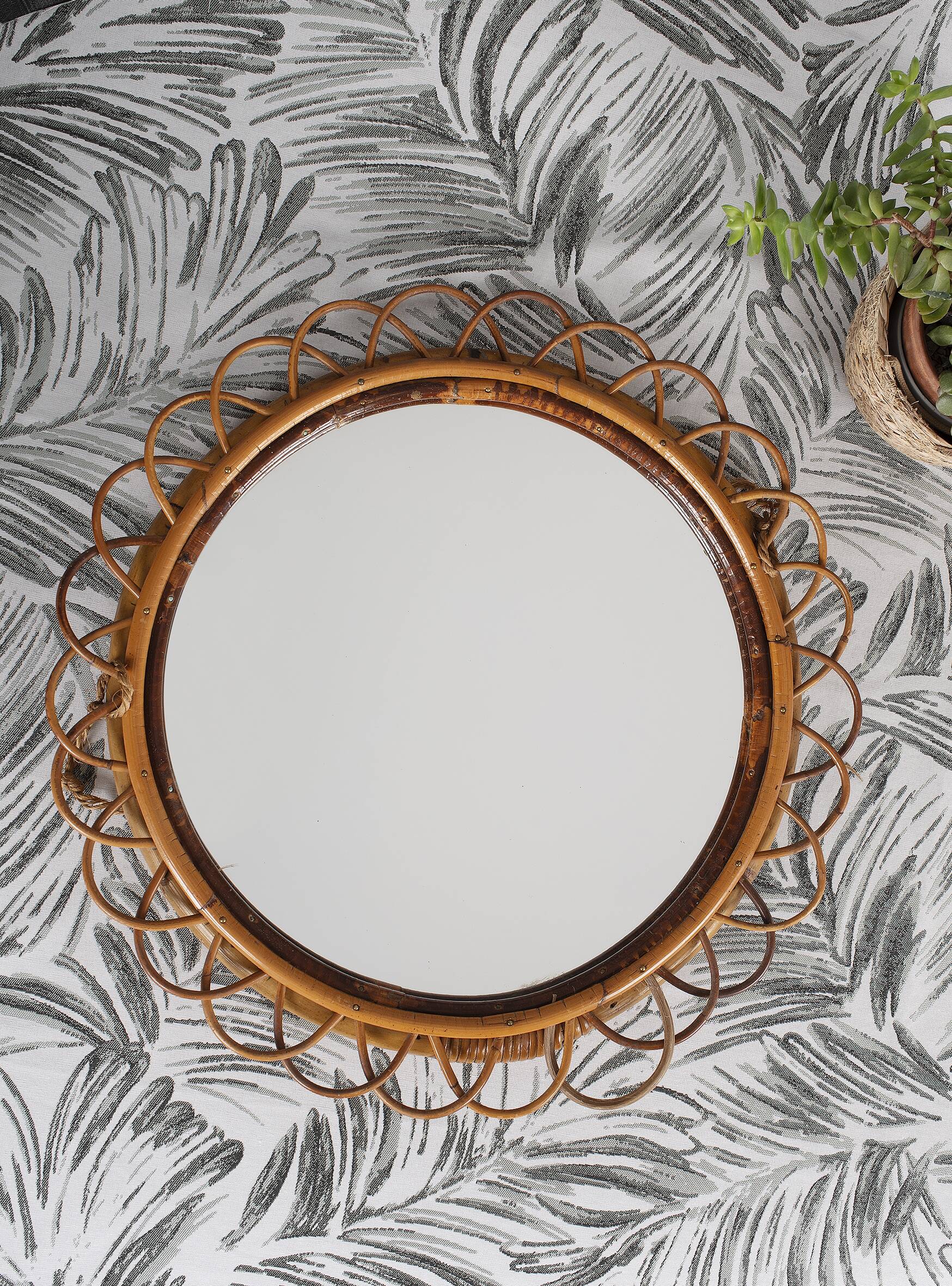 Rattan sun mirror