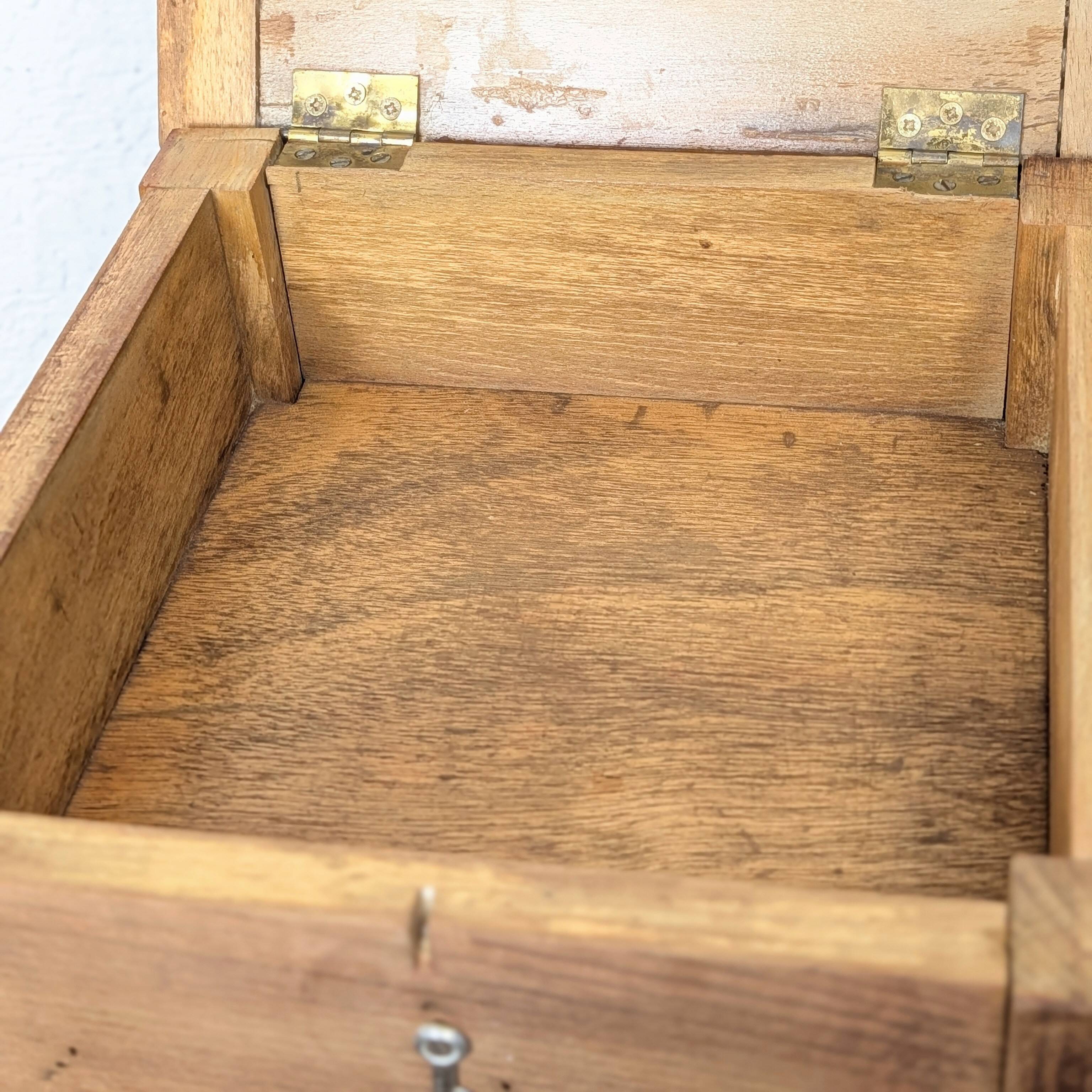 Wooden shoeshiner stool