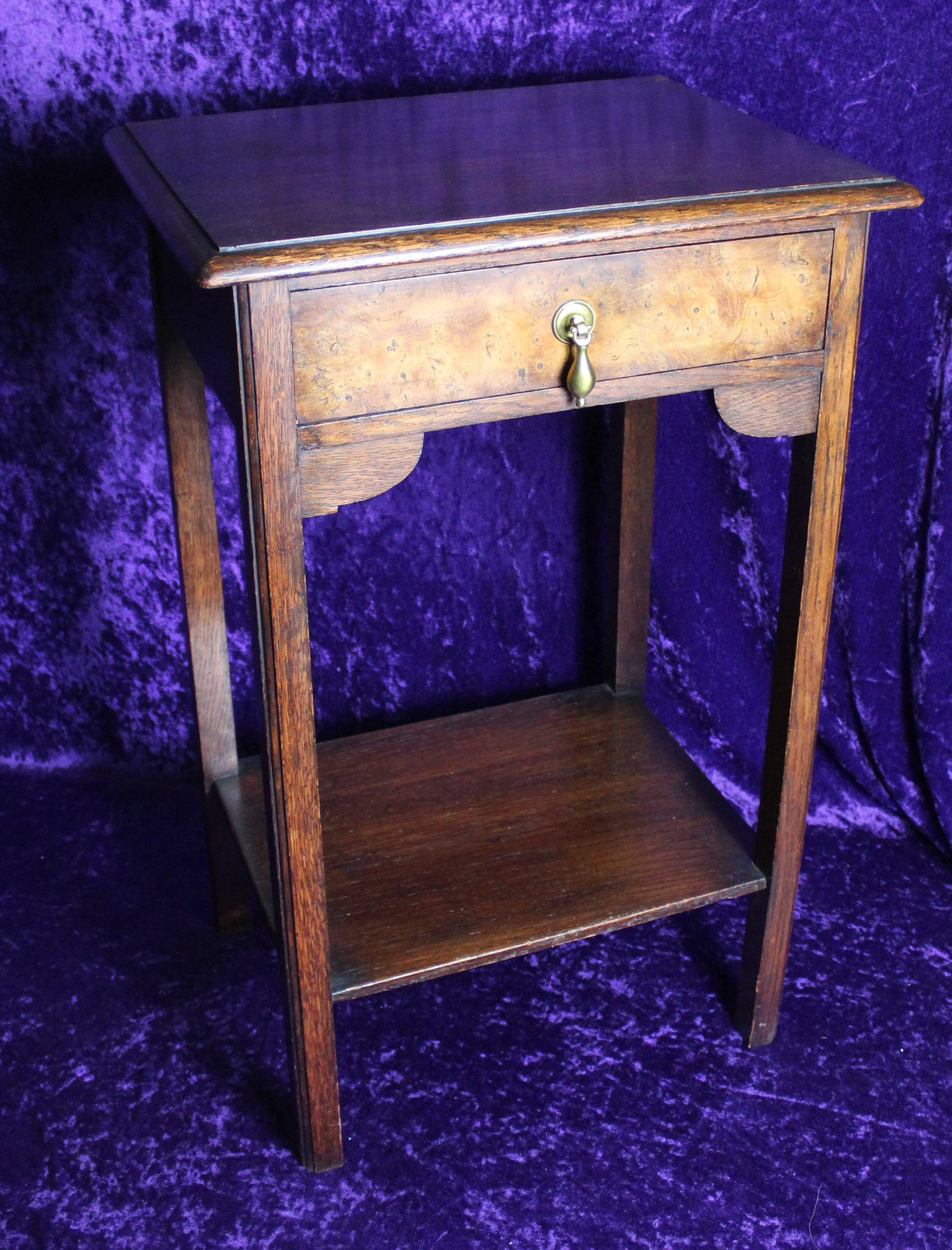 Table d'appoint Waring et Gillow