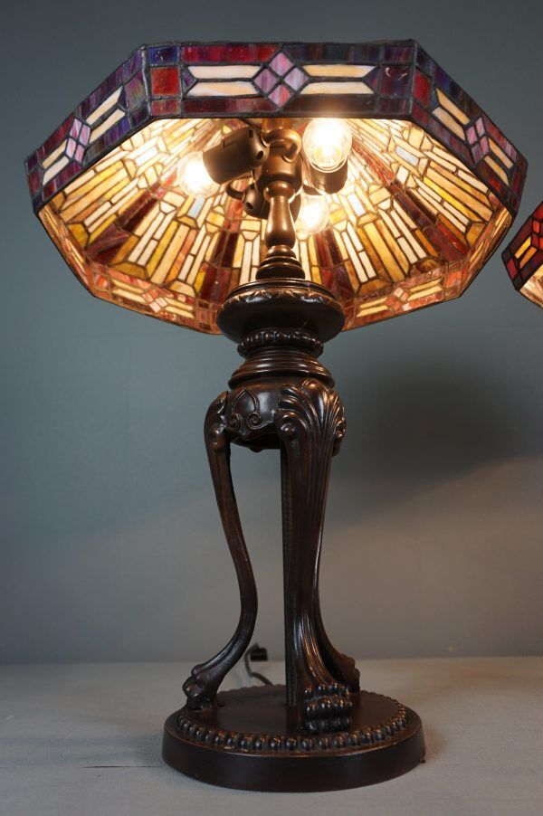 Set of 2 Tiffany lamps