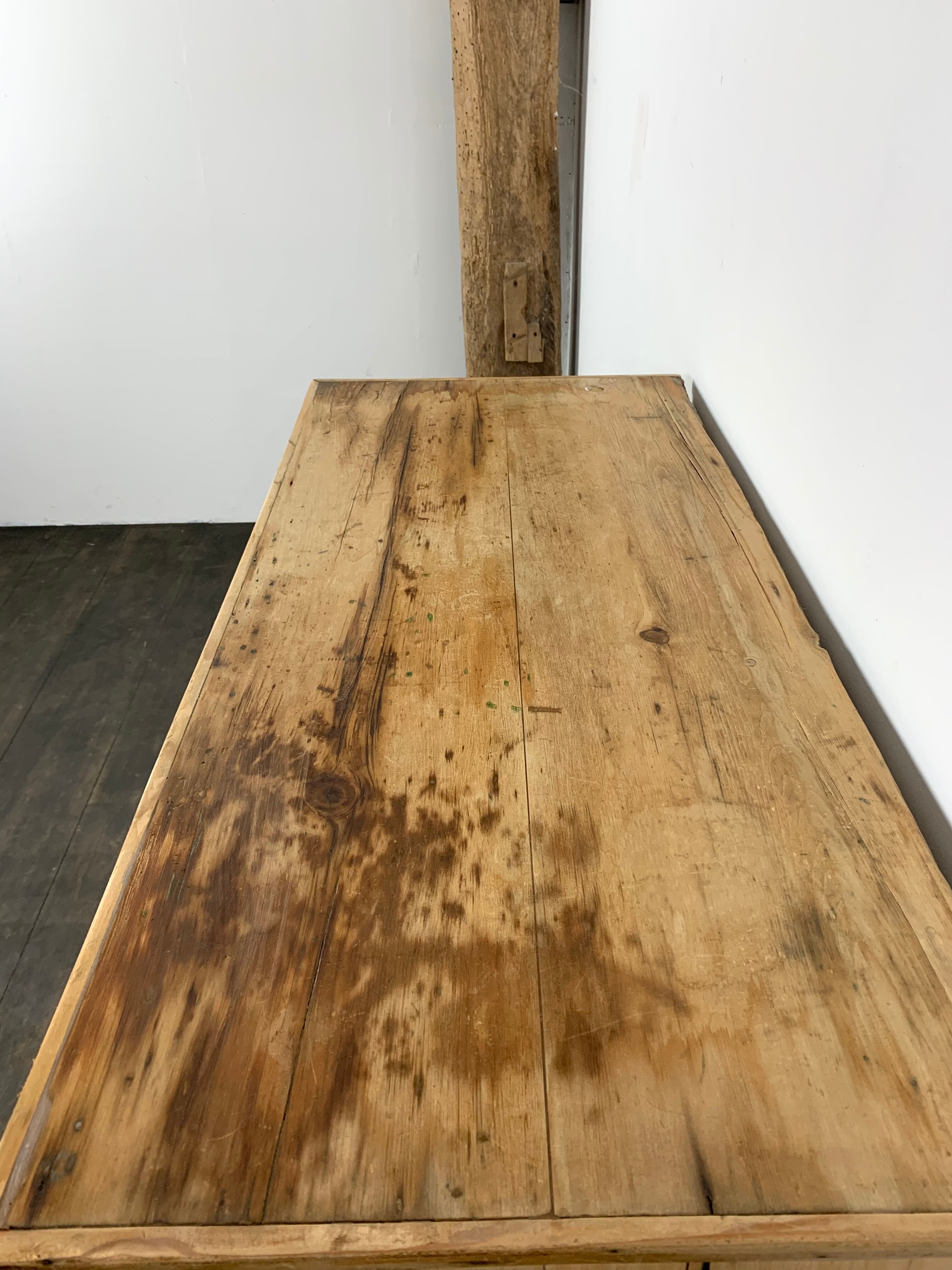 English chest of drawers pine