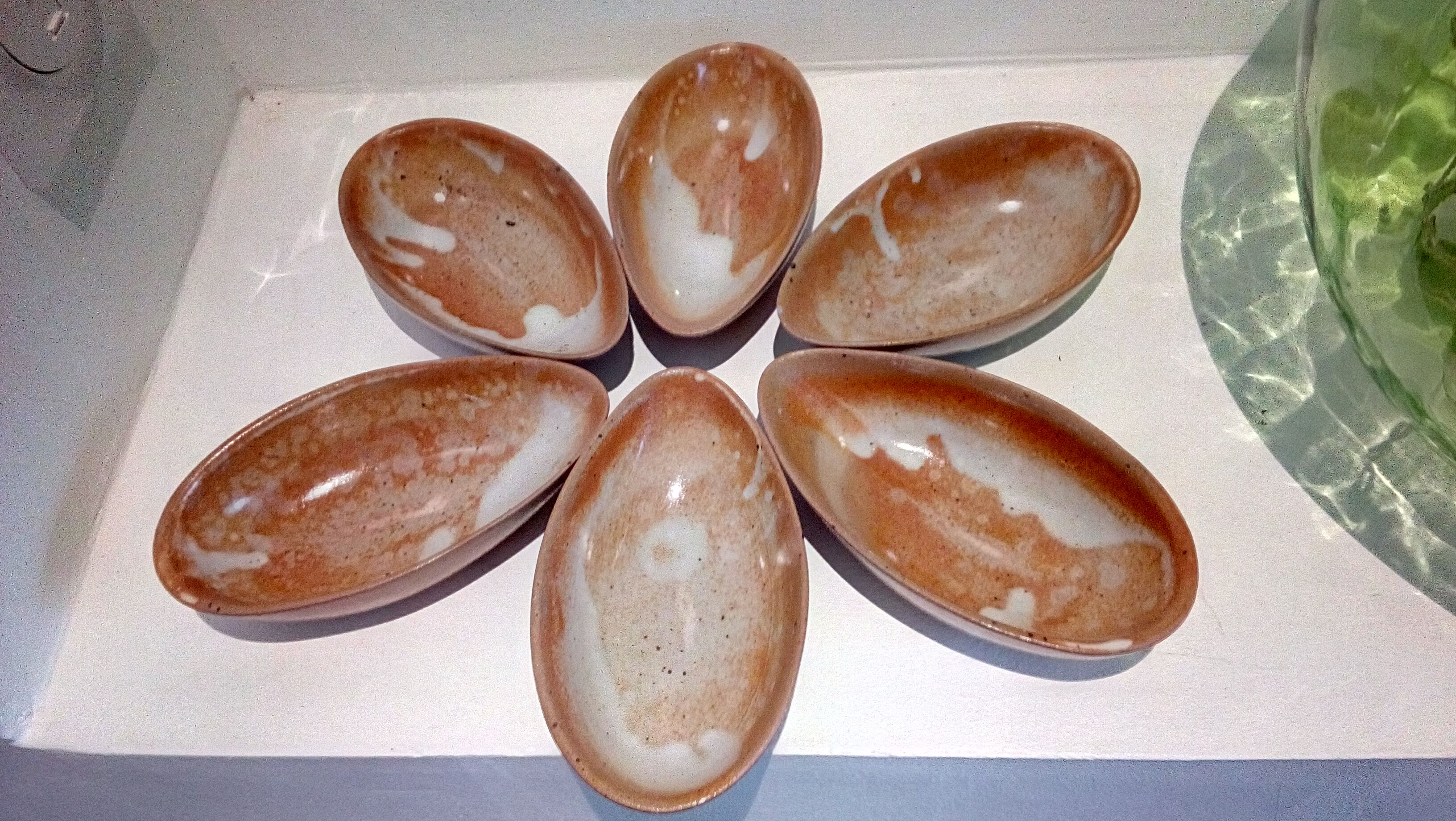 avocado aperitif cups in sandstone