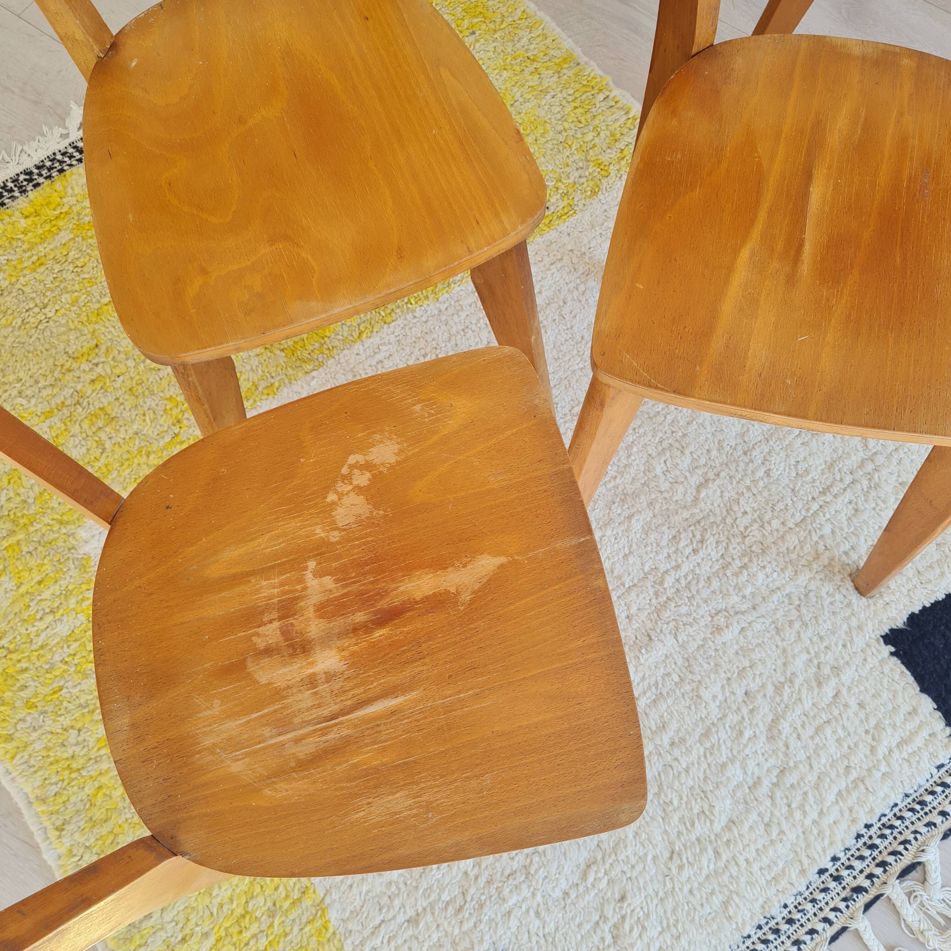 Série de chaises bistrot bois miel