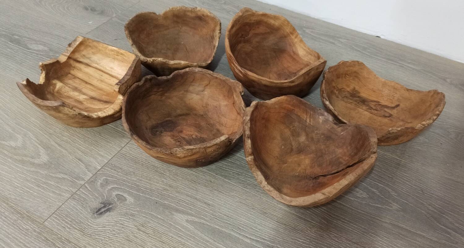 Set of 6 teak bowls