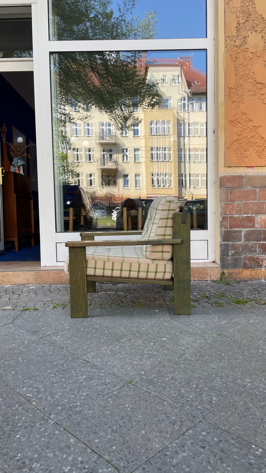 Danish armchair 70