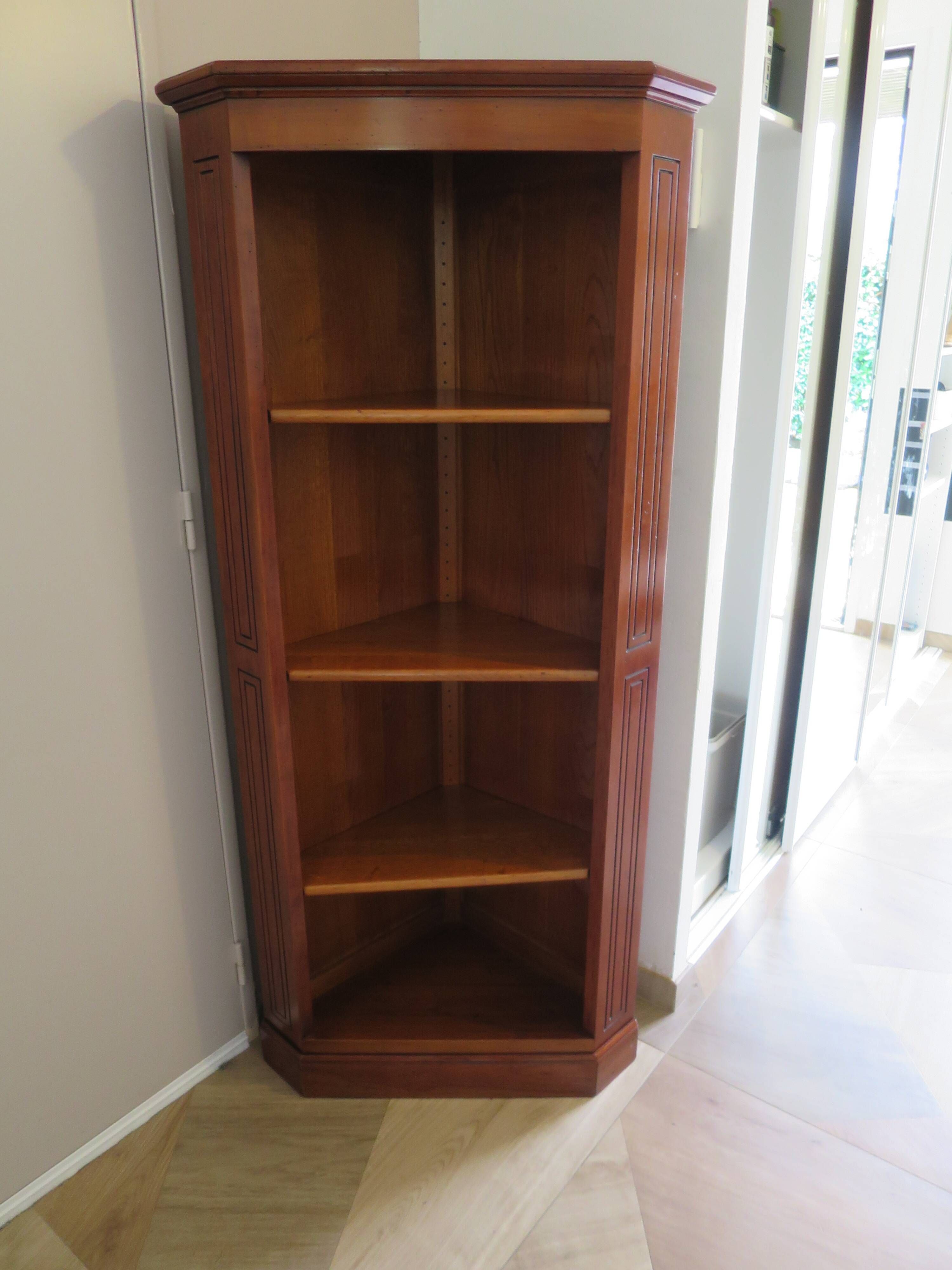 Corner bookshelf - Pentagon shape - Solid wood - 1980s - Richelieu