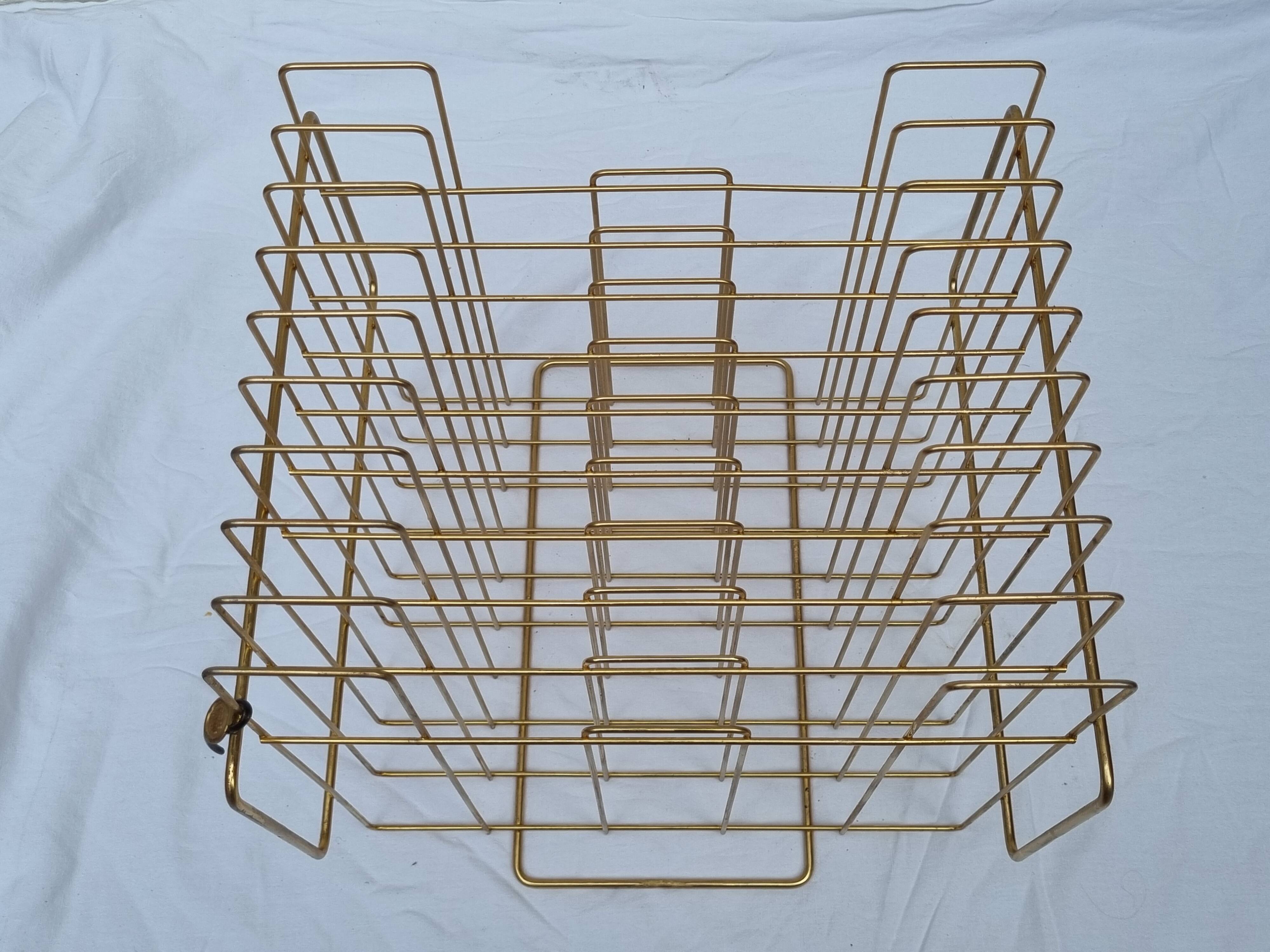 Porte-revue vintage "wire" en métal doré