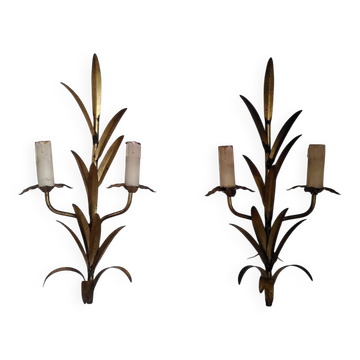 Paire d'appliques feuilles en métal doré