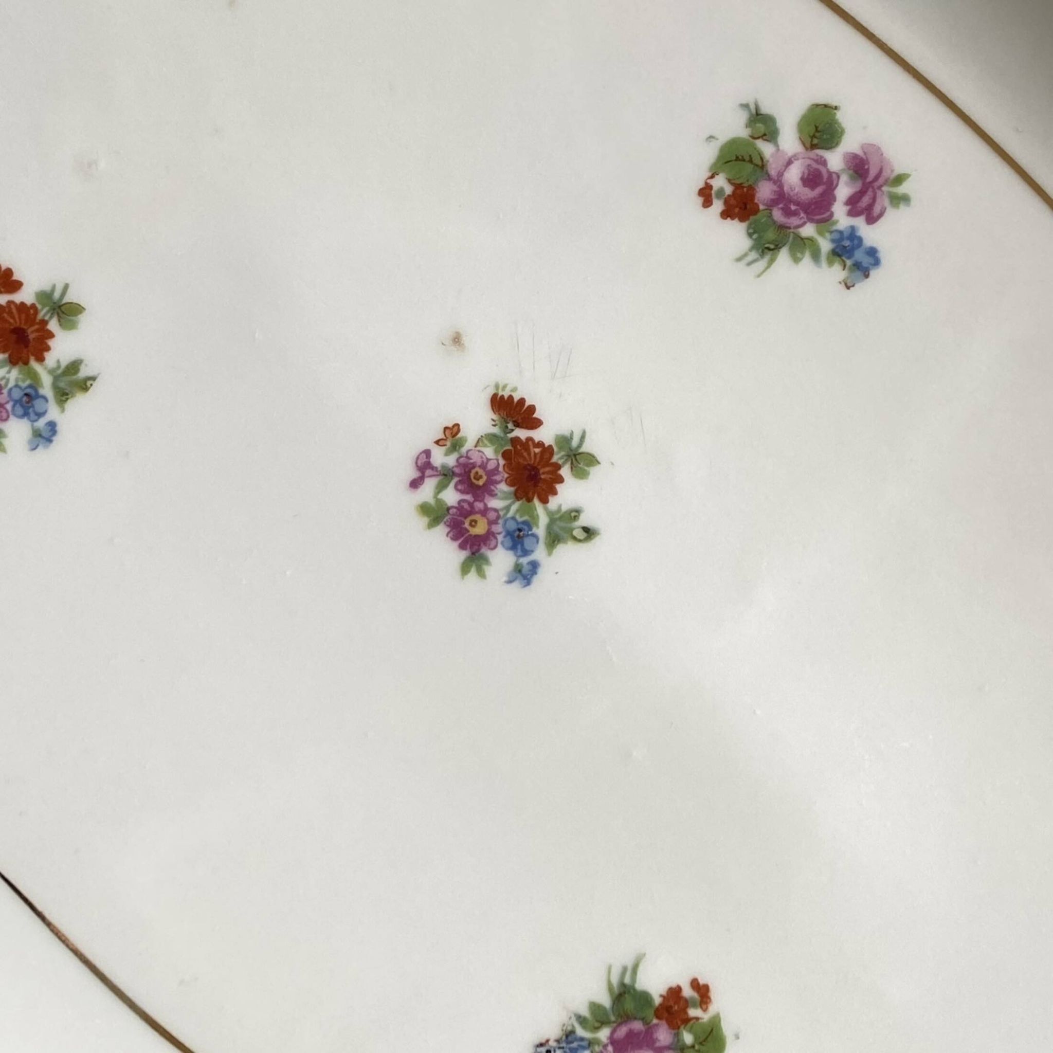 Oval serving dish M and S Berry small flowers and gilding old Limoges porcelain ACC-7108