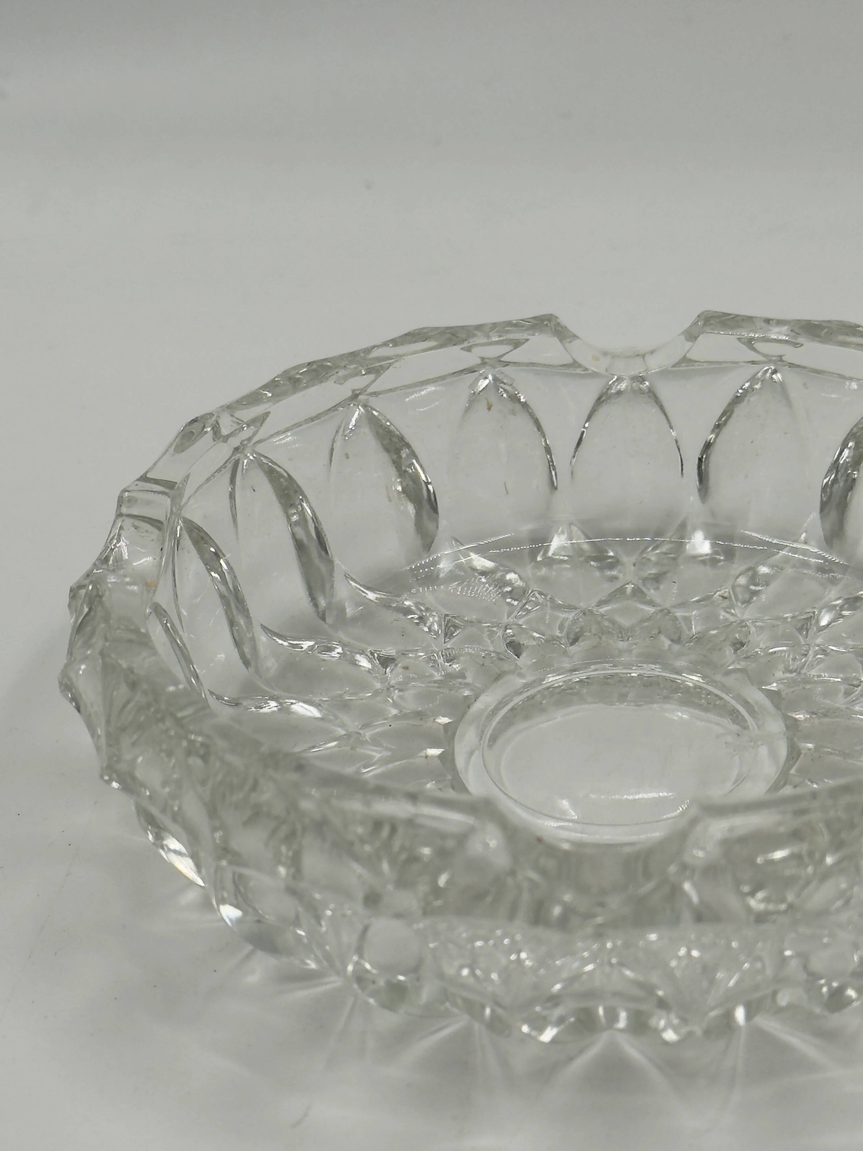 Cendrier vintage en verre cristal taillé