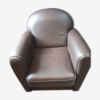 Leather club armchair