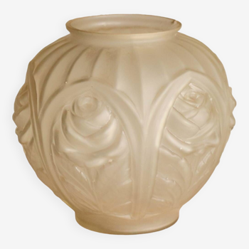 Art deco glass ball vase with roses