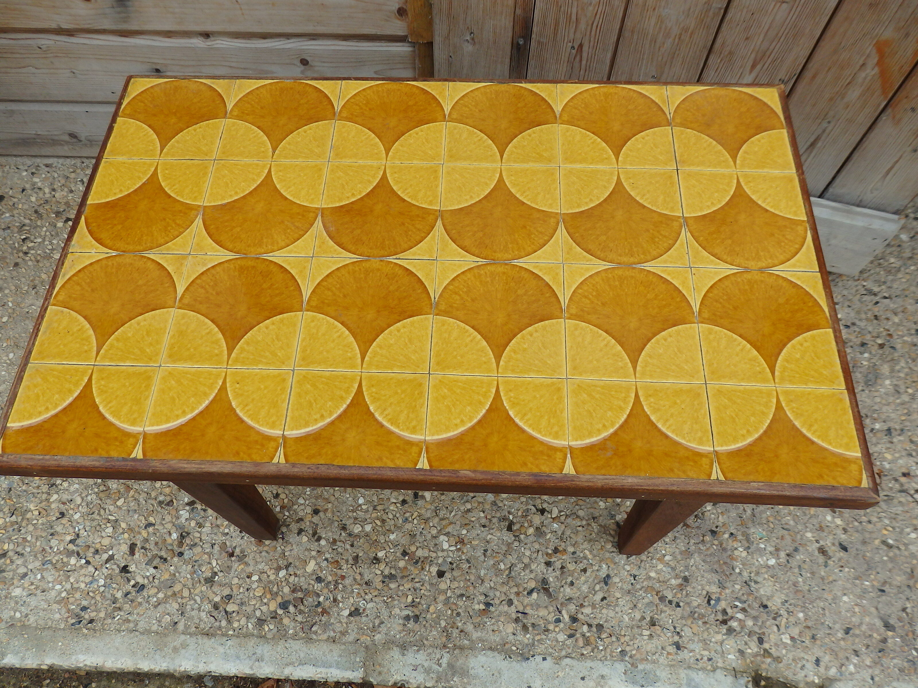 Vintage coffee table year 60/70