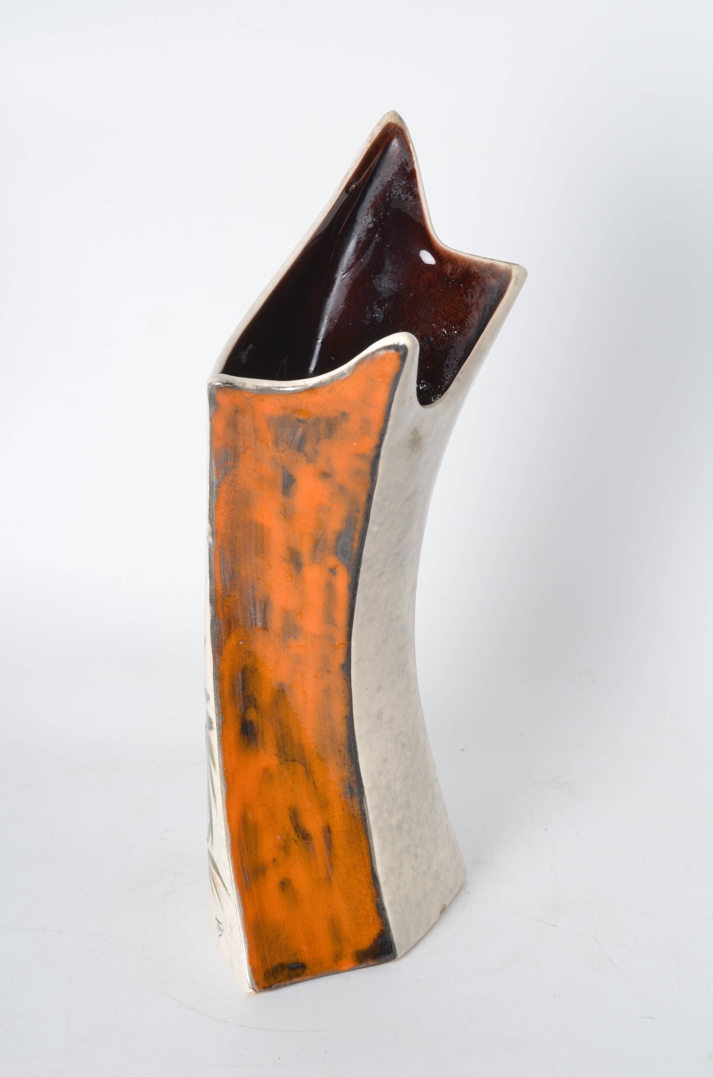 Vintage vase signed Tess