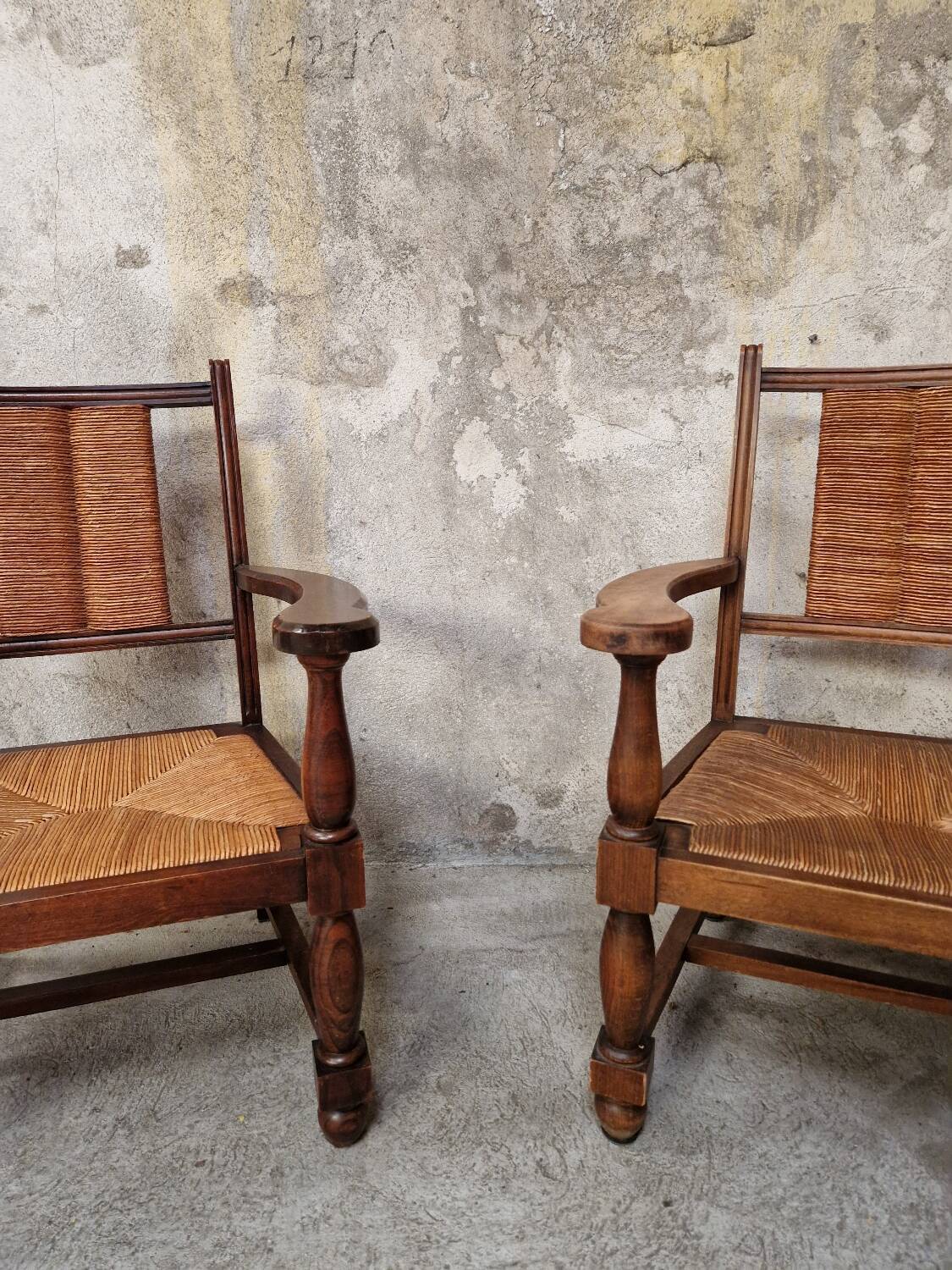 Paire de fauteuils néo-basque
