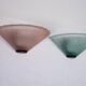 Paire d'appliques De Majo en verre de Murano épais rose et vert. Italie, années 1980.
