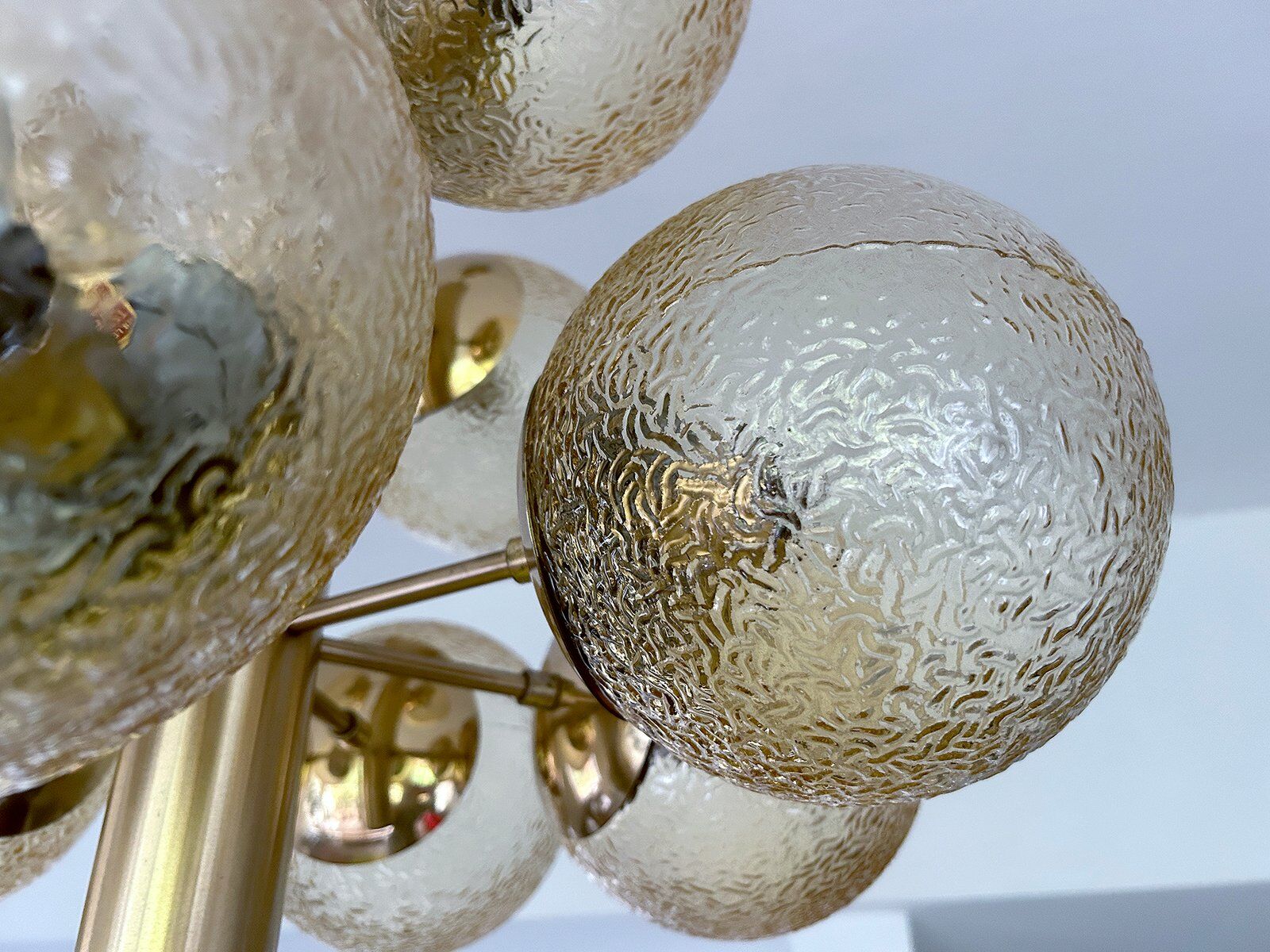 Grand lustre en verre de l'ère spatiale, années 1970