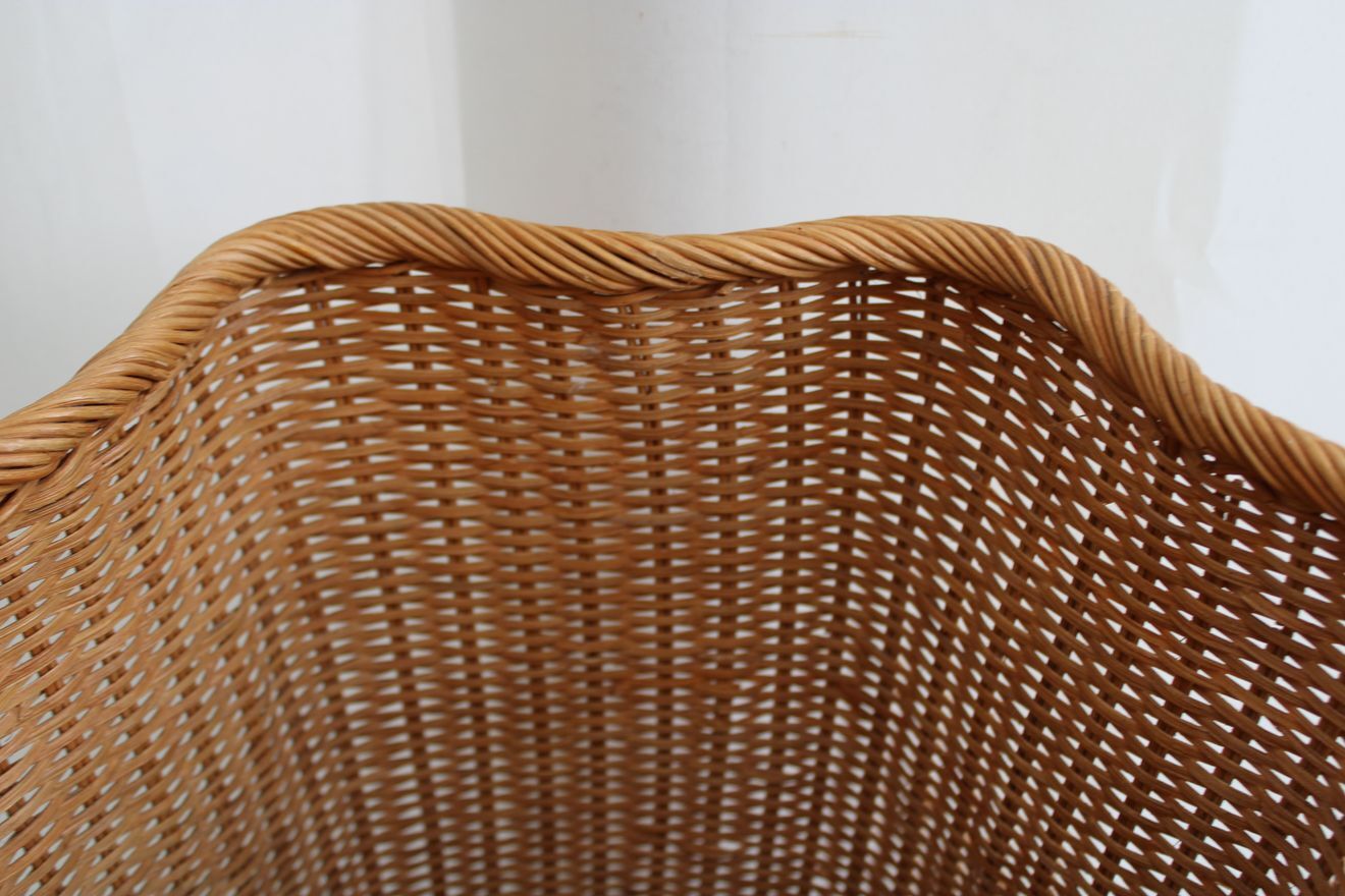 Wicker basket