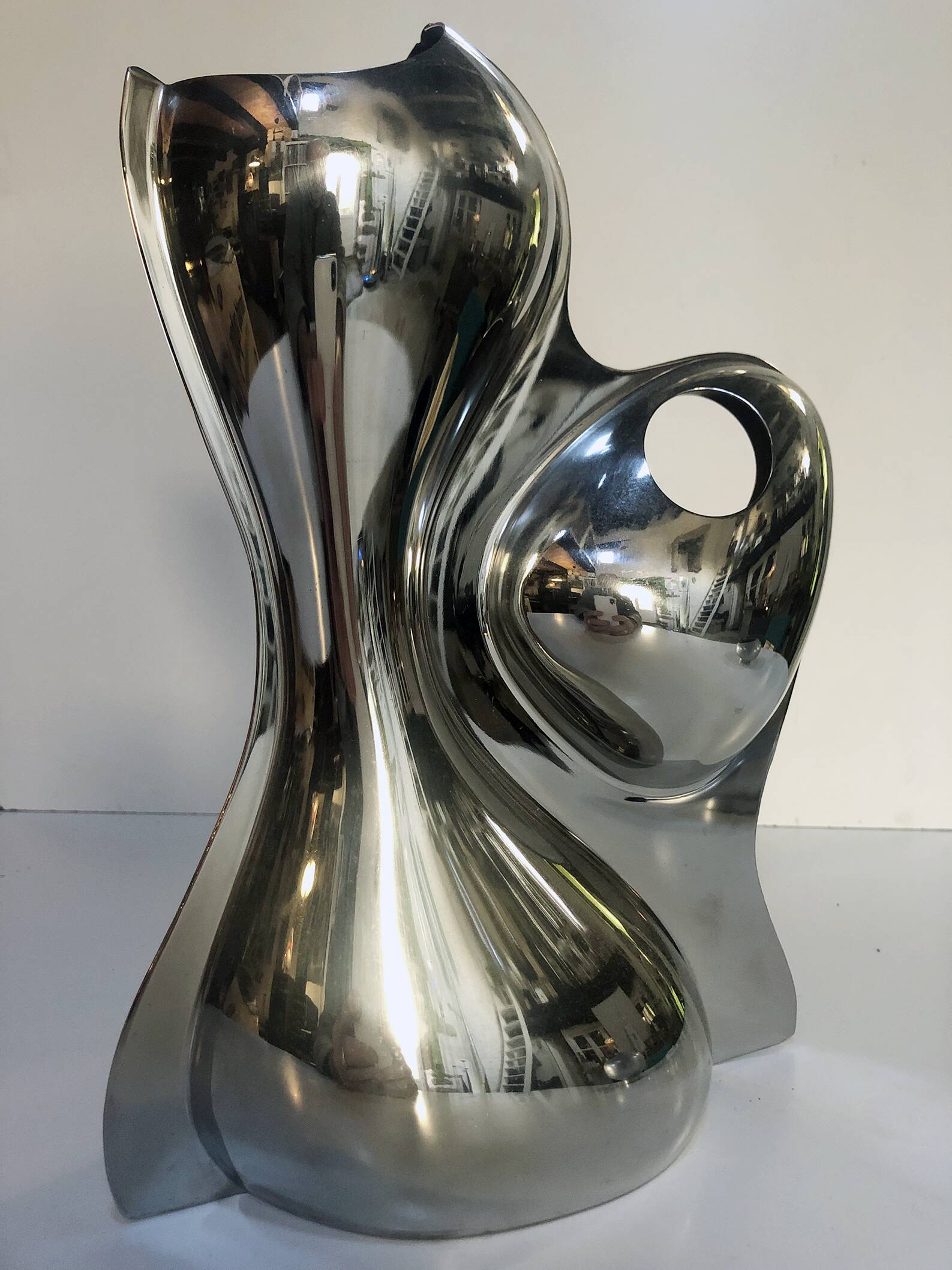 Sculpture Vase • Babyboop • Ron Arad • Alessi • 2002