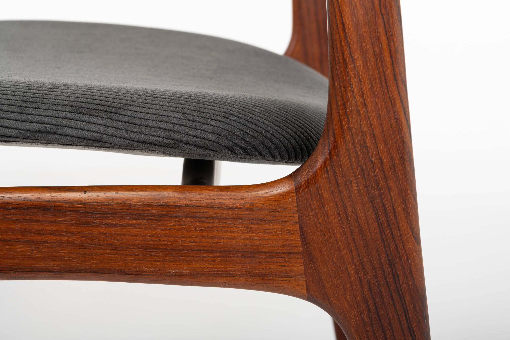 Lot de 4 chaises de salle à manger « Modèle 49 » par Erik Buch pour OD Møbler, Danemark, années 1960