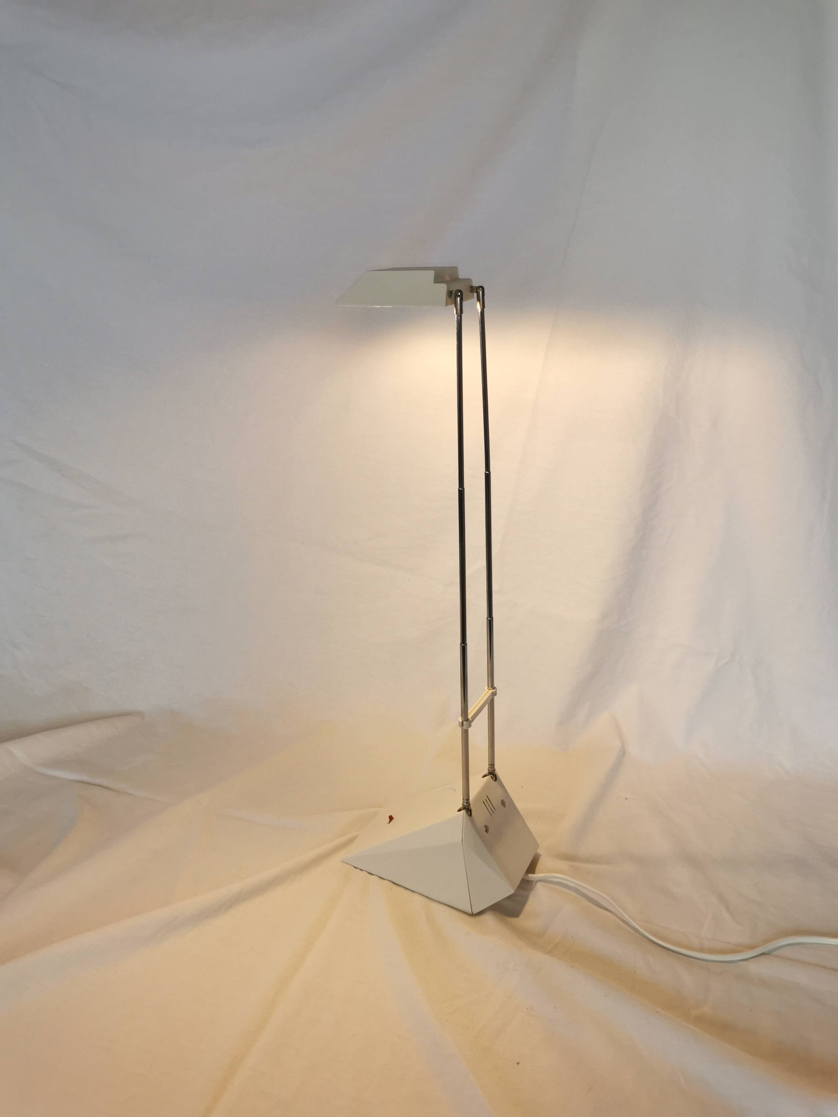 Telescopic halogen desk lamp, postmodern, 1980s