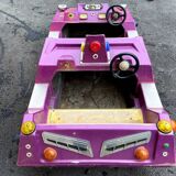 Ride subject - purple car