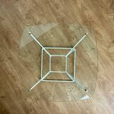 Glass coffee table with steel legs