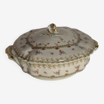 Vegetable tureen in Haviland and Co porcelain stamp Bourgeois Paris