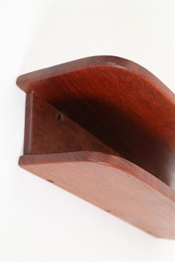 Set consisting of mid-century teak wall mirror and shelf / Danish modern design / 1960s
