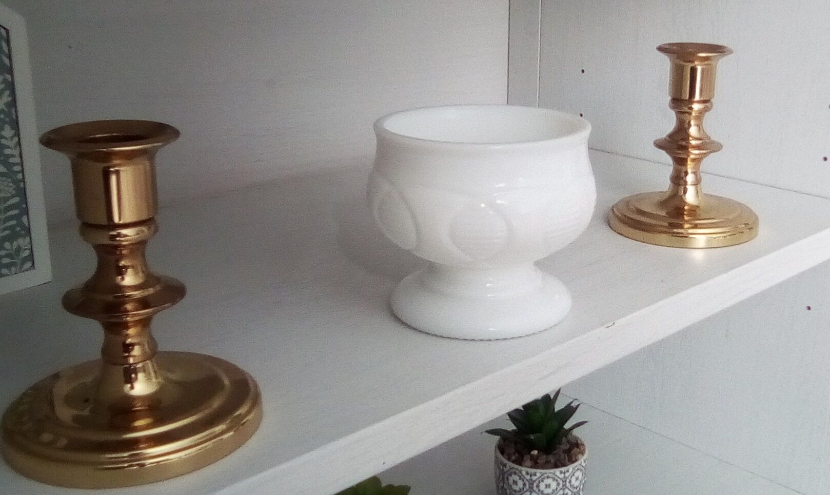 Old-footed cup in white opaline