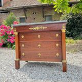 Commode en acajou d’époque empire estampillée courte