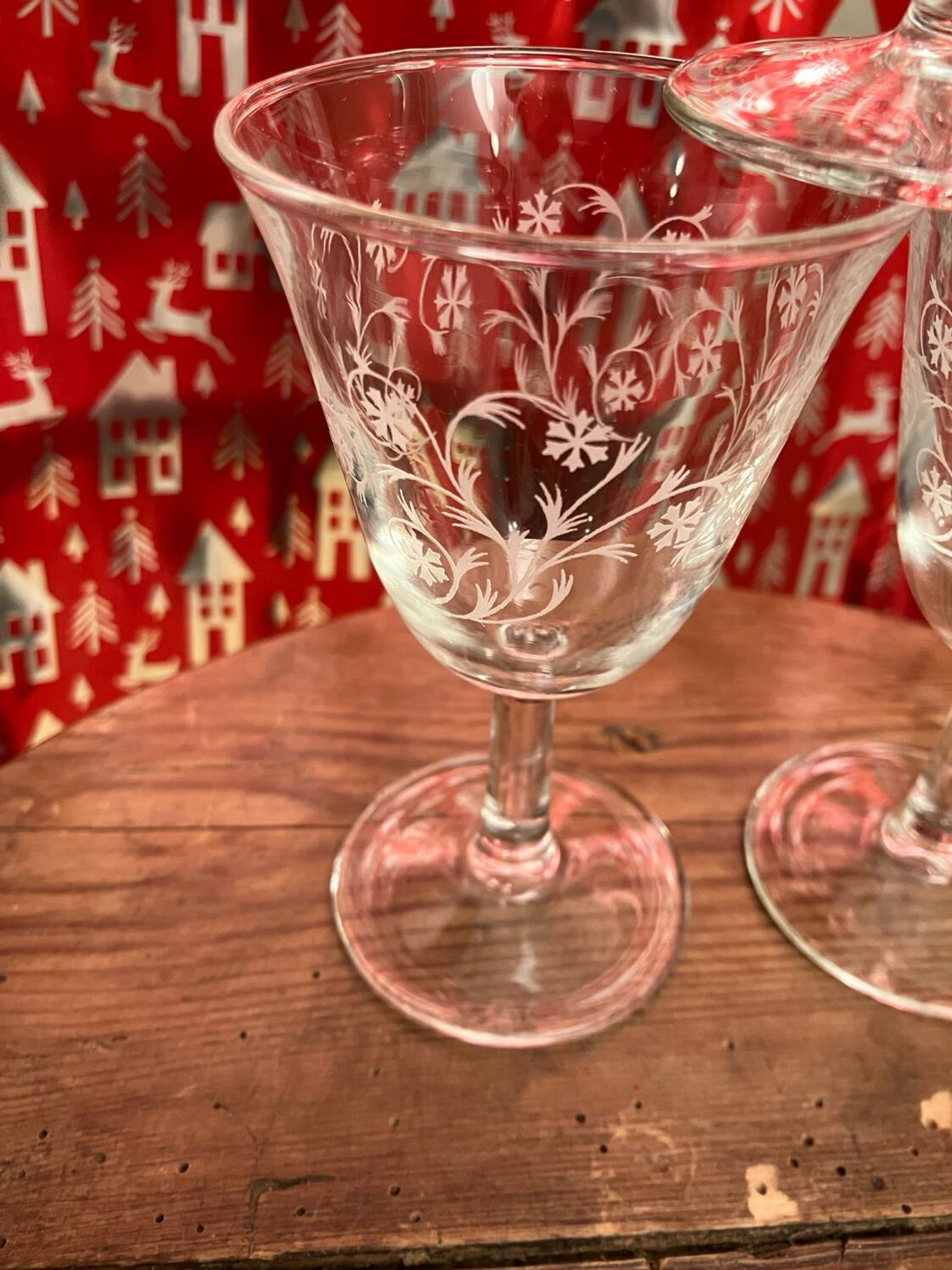 Ensemble de 3 jolis verres à  vin cuit-Enghien Luminarc