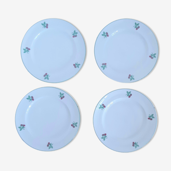 4 dessert plates