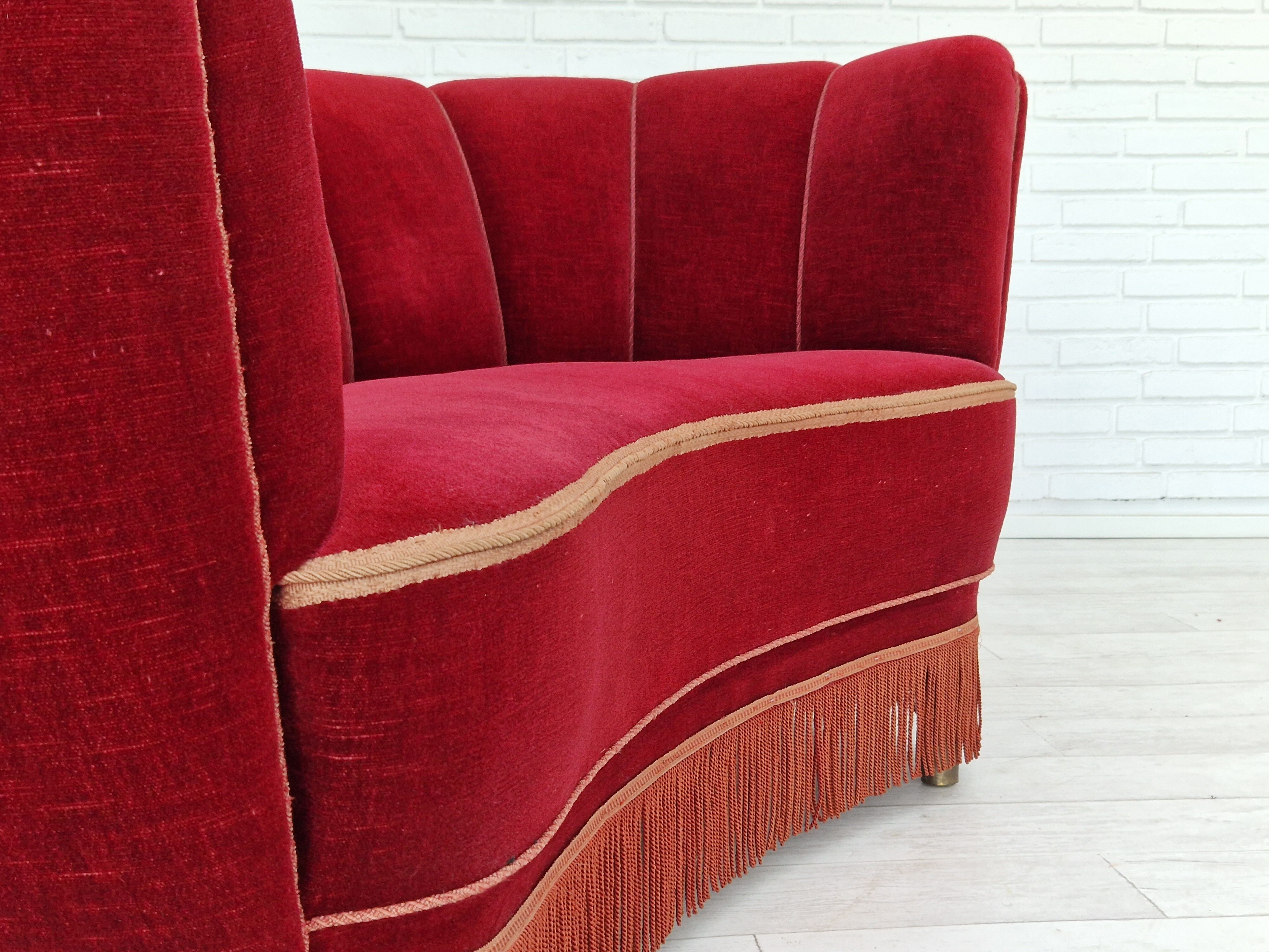 1960s danish vintage 2 seater "banana" sofa