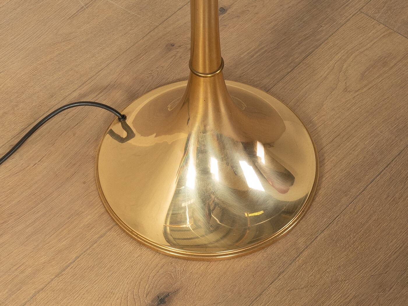Bamboo floor lamp, ingo maurer, design m
