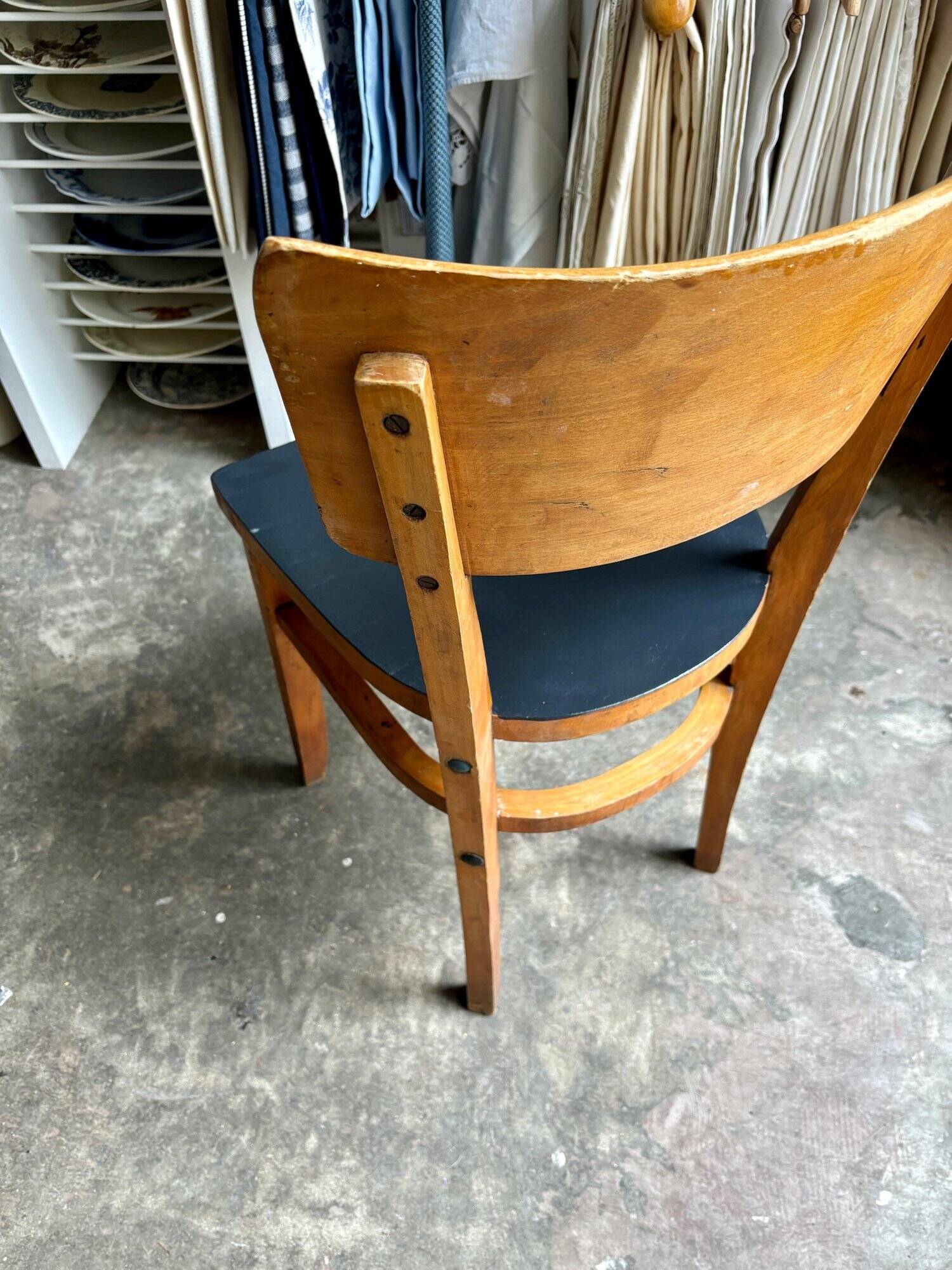 Bistro chair in light and black beech