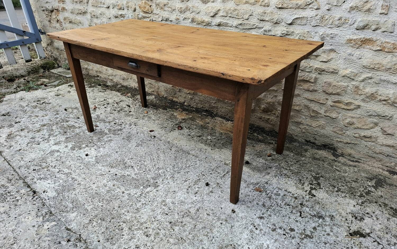 Farmhouse table 150 cm