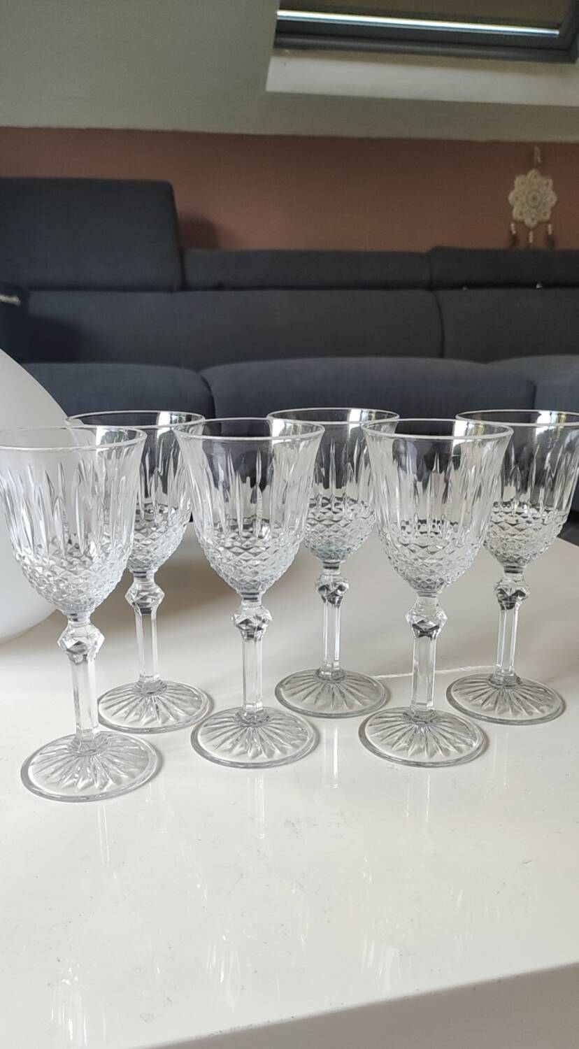 Set of 6 Large Red Wine Glasses. Bohemian Crystal. Diamond-tipped.