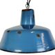Lampe à suspension industrielle en émail bleu, années 1960