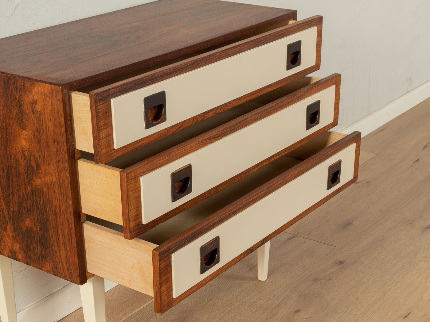 1970s chest of drawers