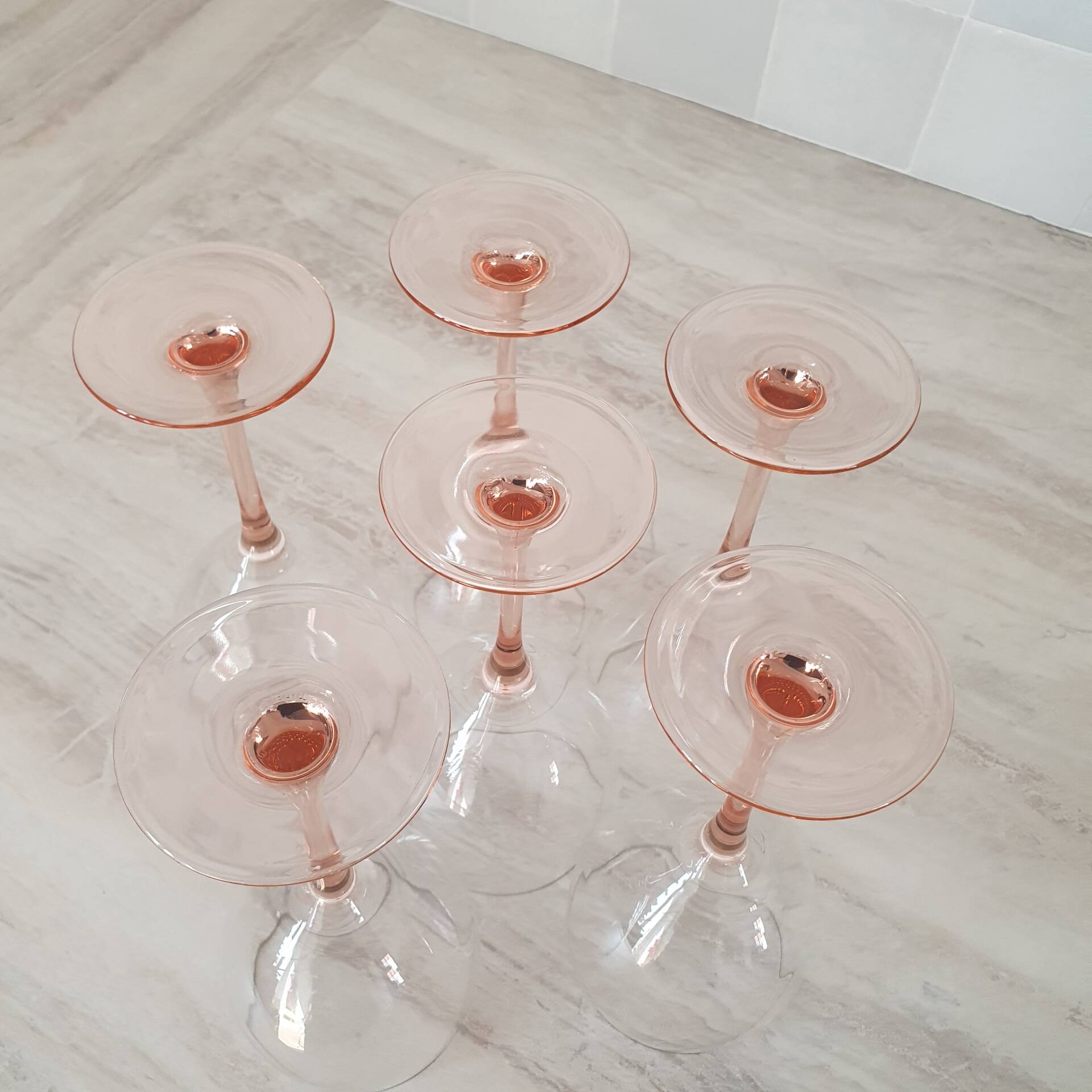 6 Verres à Eau ou Vin / verre à pied Rose par Luminarc
