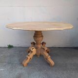Solid wood pedestal table