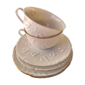 2 breakfasts in Havilland porcelain model Empress