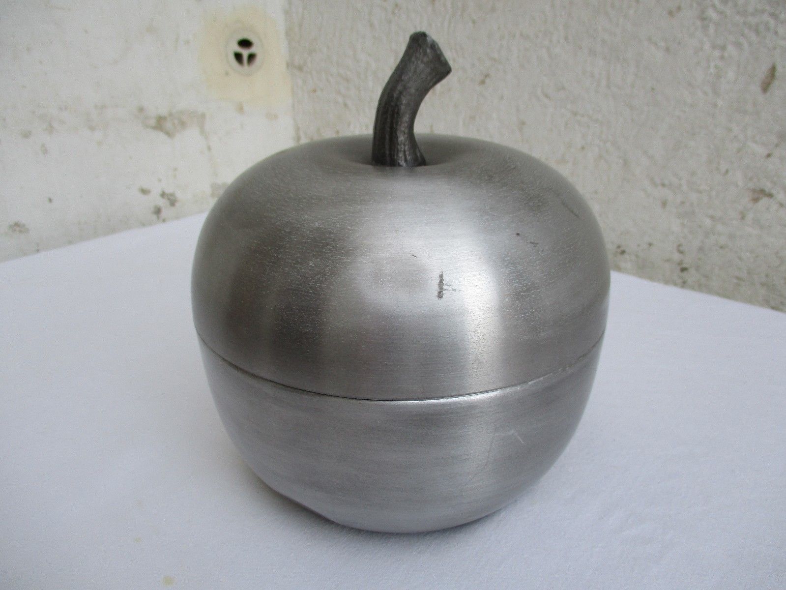 Years 70's ice bucket