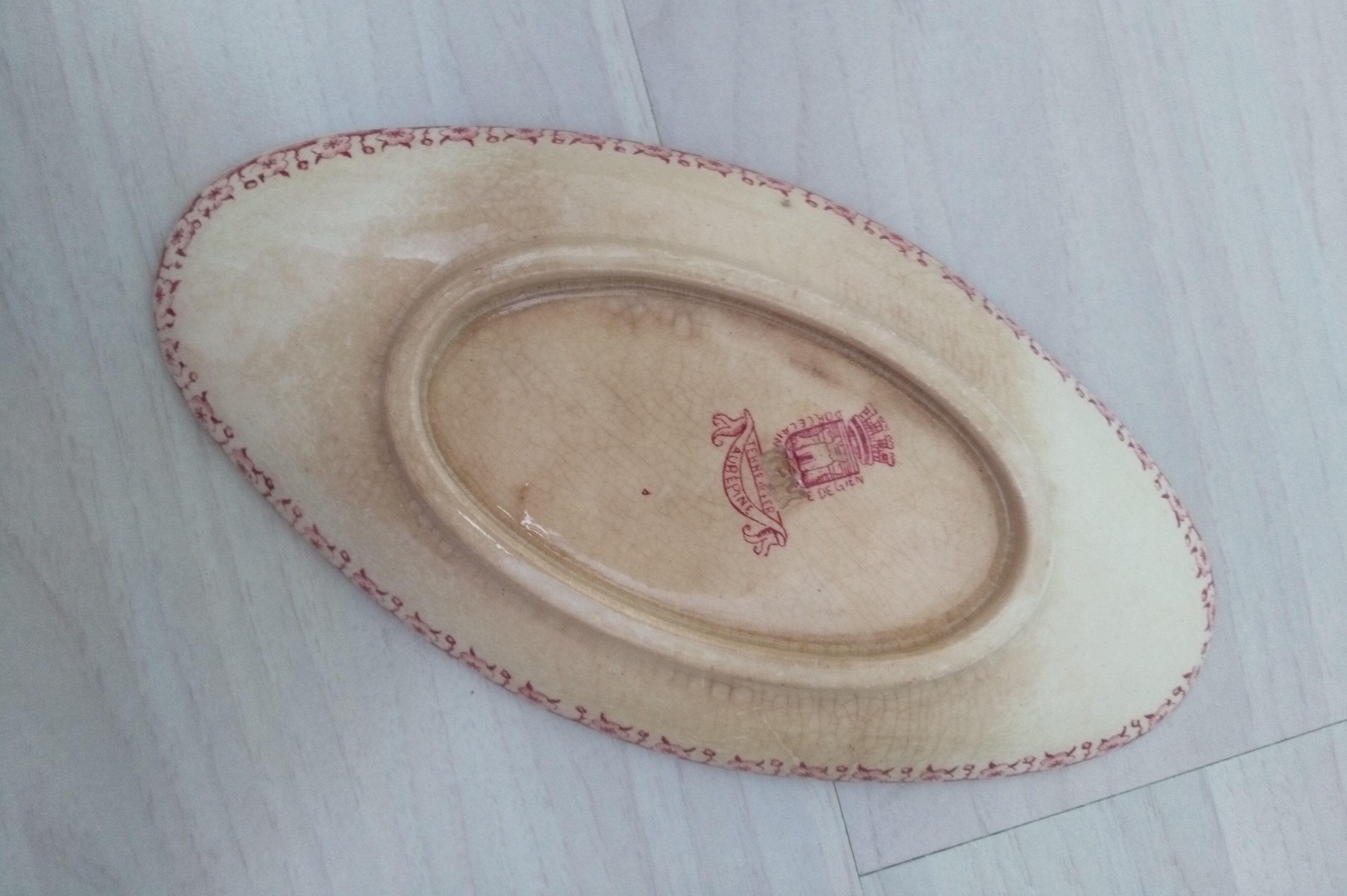 Ravier in iron earth of Gien model Pink hawthorn