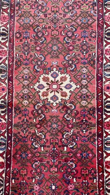 Tapis de couloir oriental époque Art déco