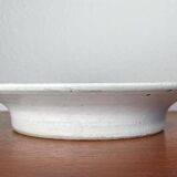 Mid-century modern minimalist studio pottery bowl from Pottestuen Keramik Frederikshavn, 1960s.