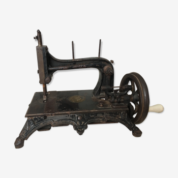 Renania Perfezionata sewing machine